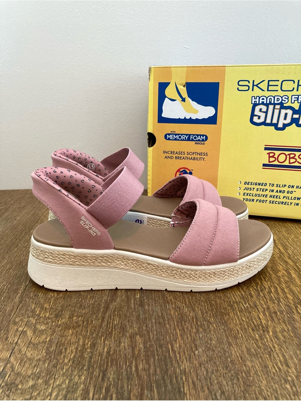 Skechers Sun Ray Slip-Ins Sandals Women’s Size 8.5 Rose NWT